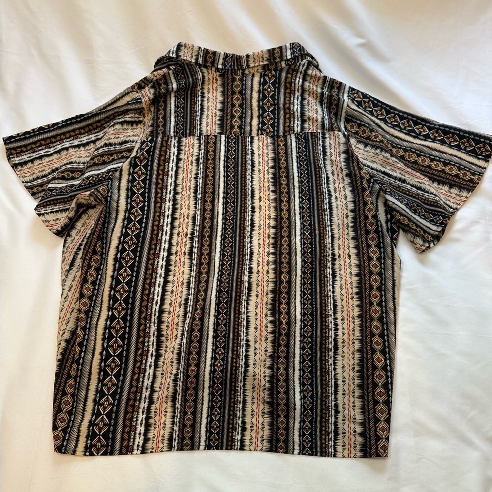 Catherines Patterned Blouse Size 1X - Picture 2 of 4